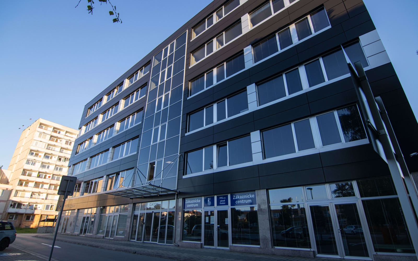 Gaton Business centers